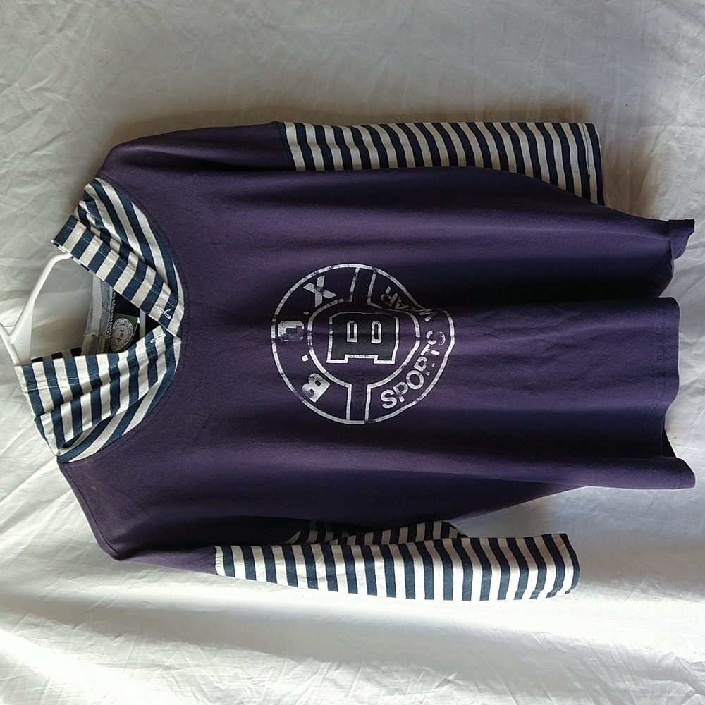 𝅺BOX Sportswear L Mens Top